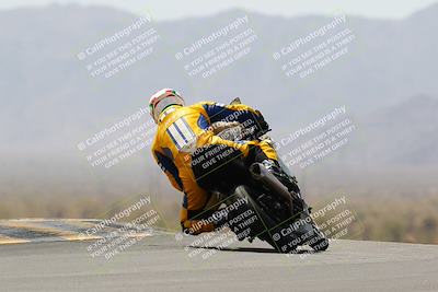 media/Apr-10-2022-SoCal Trackdays (Sun) [[f104b12566]]/Turn 9 Backside (1120am)/